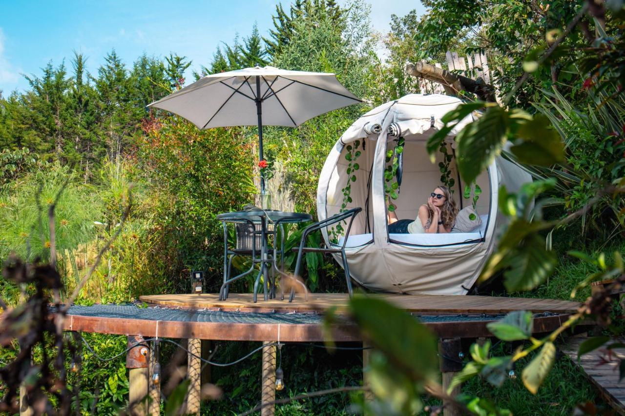 Levit Glamping - Hotel Guatape Penol (Adults Only) Екстер'єр фото