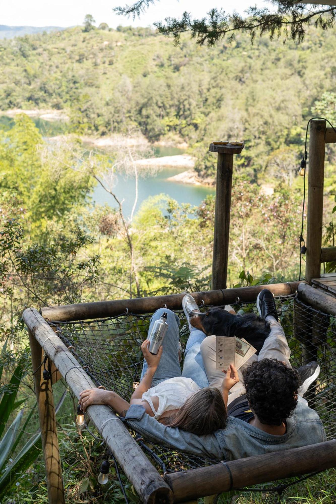 Levit Glamping - Hotel Guatape Penol (Adults Only) Екстер'єр фото